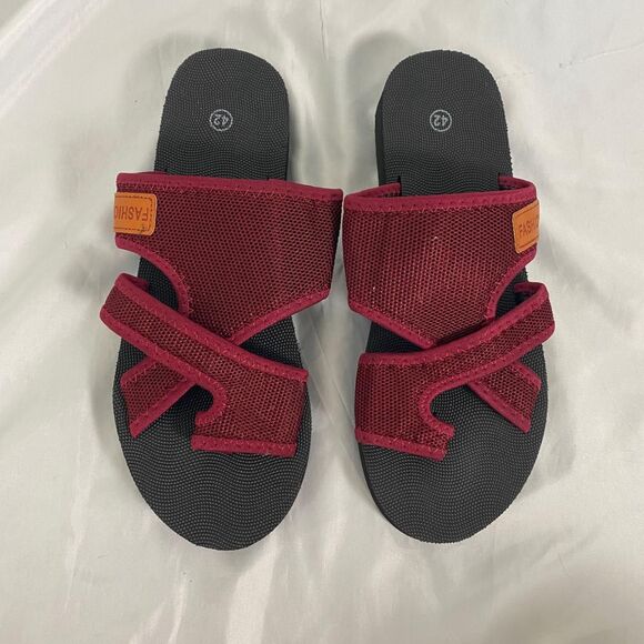 NEW Black Purple Burgundy Mesh Sport Athletic Sandals / Flip Flops EU 42 US 11.5 - Picture 3 of 7